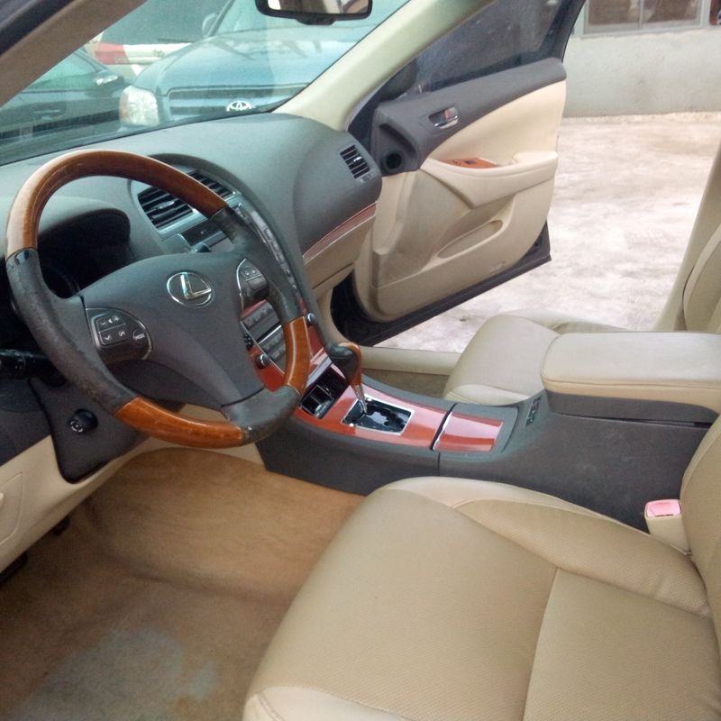 Thumbnail 11 of 2011 Lexus ES